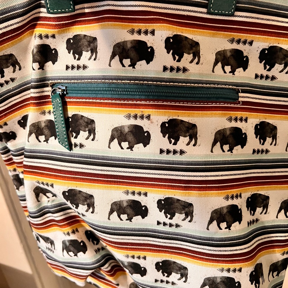 Ariat Buffalo Print Tote with matching wallet
